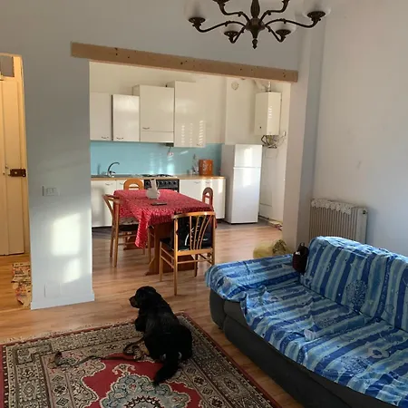 Luna, Vicino Centro Storico *