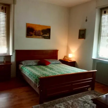 Luna, Vicino Centro Storico Apartman Spilimbergo
